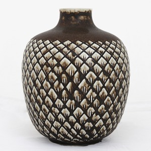 samtidig Adelaide Smadre Roxy Klassik * Keramik & glas, Vi har et stort udvalg af vaser, skåle, fade  i stentøj og glas.